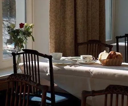 Hotel Bliss 3*
